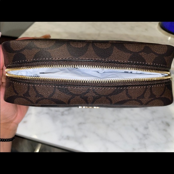 Coach Wristlet - Picture 4 of 4